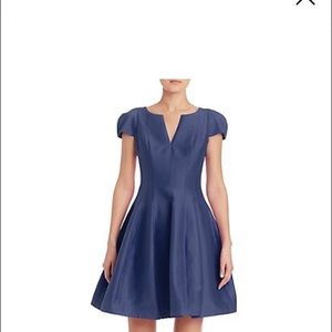 Halston Gorgeous NWT Navy Blue size 8 Fit & Flair Dress